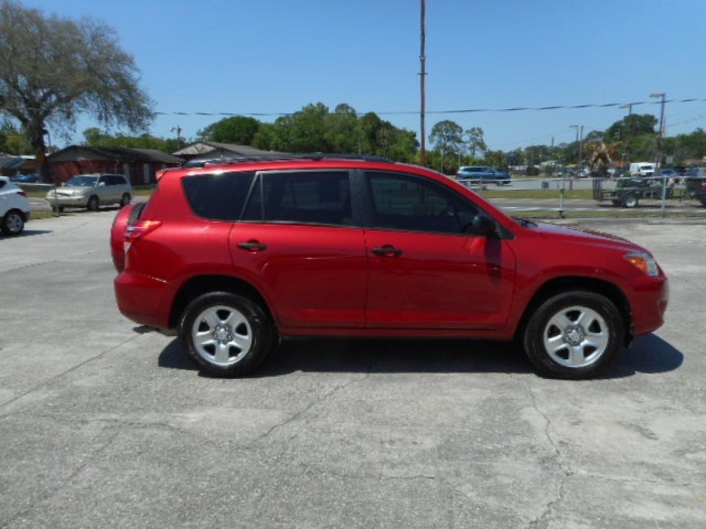 2010 RED TOYOTA RAV4 BASE (JTMZF4DV4AD) , located at 1200 Cassat Avenue, Jacksonville, FL, 32205, (904) 695-1885, 30.302404, -81.731033 - Photo#4